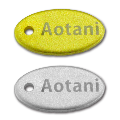 アクセサリープレート　ブランドプレート　レーザー刻印プレート　つや消しメッキ仕上げ