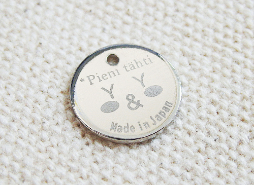 アクセサリープレート　ブランドプレート　8birds-Ltd 様　真鍮製／光沢銀色メッキ／レーザー刻印