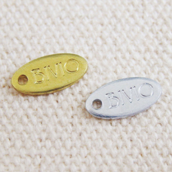 アクセサリープレート　ブランドプレート　BIVIO_DENIM 様　真鍮製／素材無垢　アルミ製／素材無垢／金型刻印