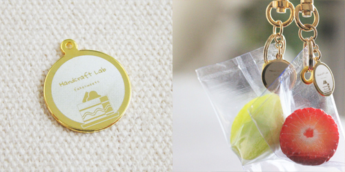 アクセサリープレート　ブランドプレート　ハンドクラフトラボ Fortunate Spoon 様　真鍮製／光沢金メッキ／レーザー刻印