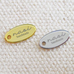 アクセサリープレート　ブランドプレート　Naoi handmade 様　真鍮製／光沢金メッキ・光沢銀色メッキ／レーザー刻印