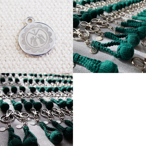 アクセサリープレート　ブランドプレート　Reflet 様　真鍮製／光沢銀色メッキ／レーザー刻印