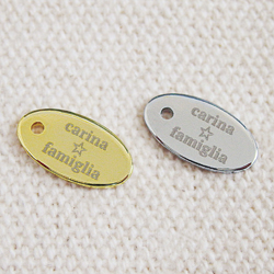 アクセサリープレート　ブランドプレート　carina☆famiglia 様　真鍮製／光沢金メッキ・光沢銀色メッキ／レーザー刻印