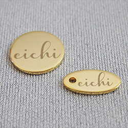 アクセサリープレート　ブランドプレート　eichi 様　真鍮製／光沢金メッキ／レーザー刻印