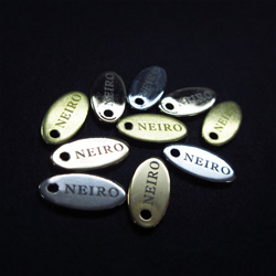 アクセサリープレート　ブランドプレート　NEIRO 様　真鍮製 / 光沢金メッキ・光沢銀色メッキ／レーザー刻印