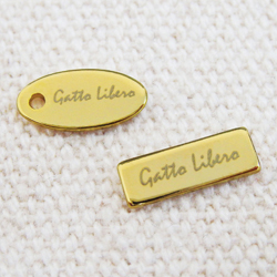 アクセサリープレート　ブランドプレート　夢野ほとり 様　真鍮製／光沢金メッキ／レーザー刻印